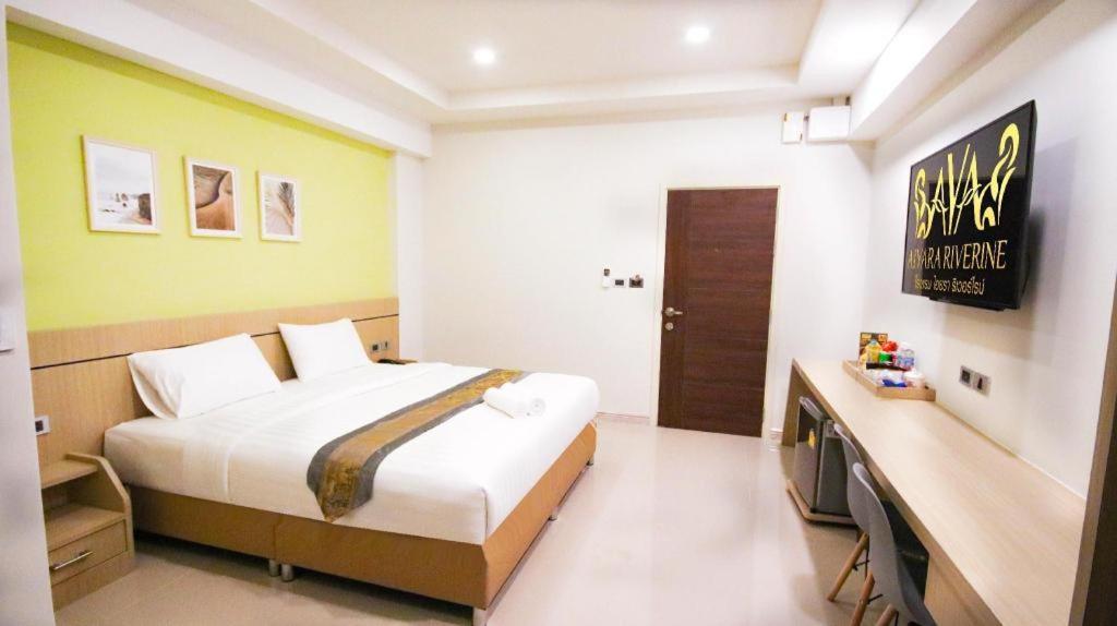 Aiyara Riverine Hotel, Nakhon Phanom Exterior foto
